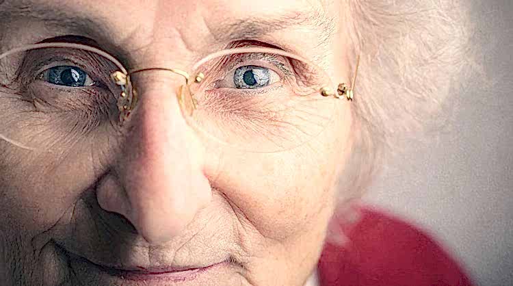 помощь при катаракте