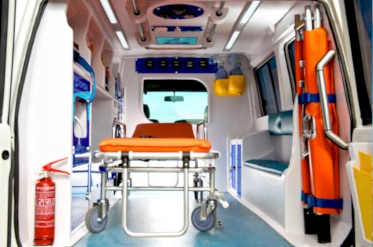 машина для транспортировки лежачего